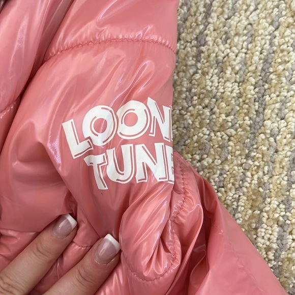 Members Only x Looney Tunes Pink Puffer - Picture 13 of 16